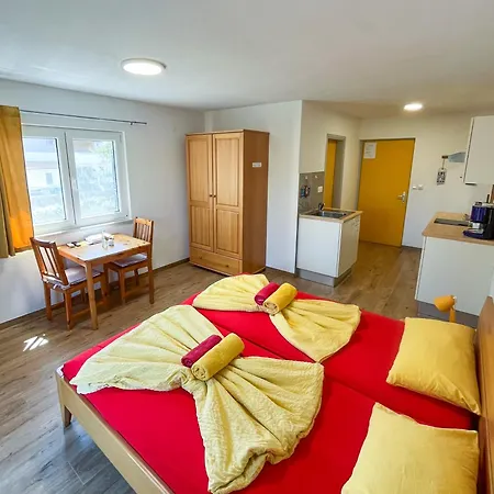 Different Colours * 실로