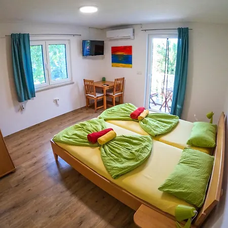 Apartament Different Colours