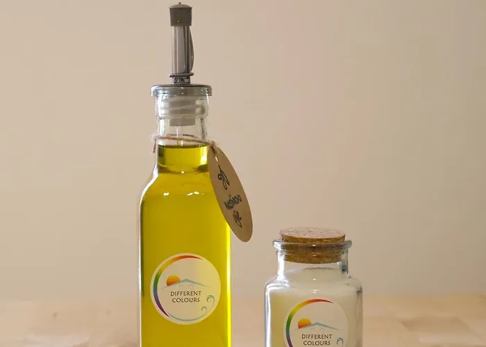 Different Colours 실로