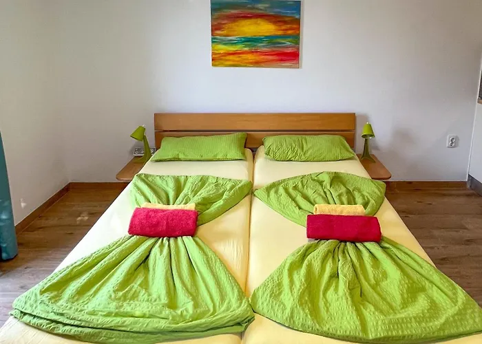 아파트 Different Colours 실로