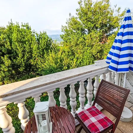 Apartmán Different Colours Šilo