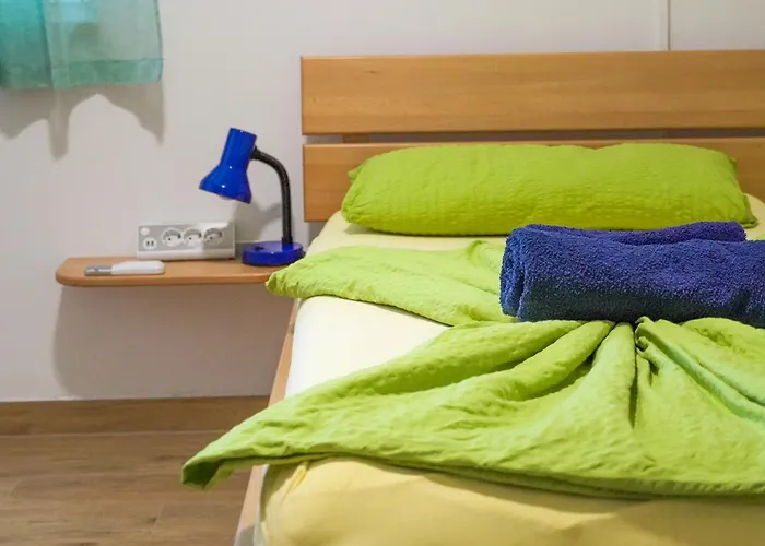 Different Colours * سيلو