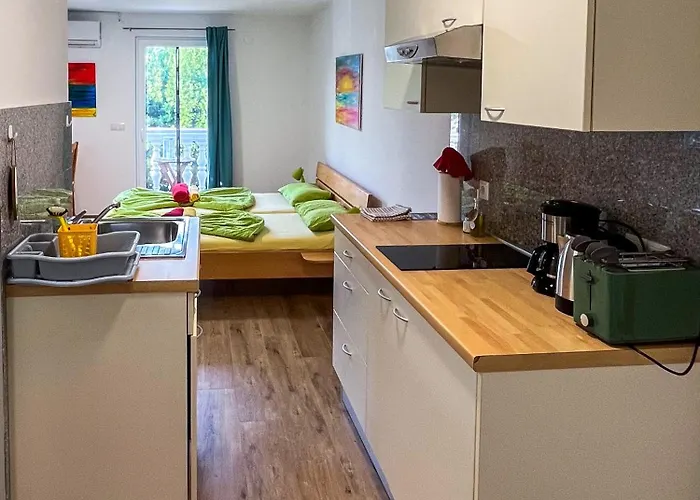 Different Colours Сило